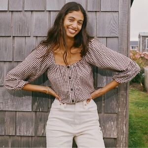 Puff Sleeve Button Front Crop Top in Plaid Size M